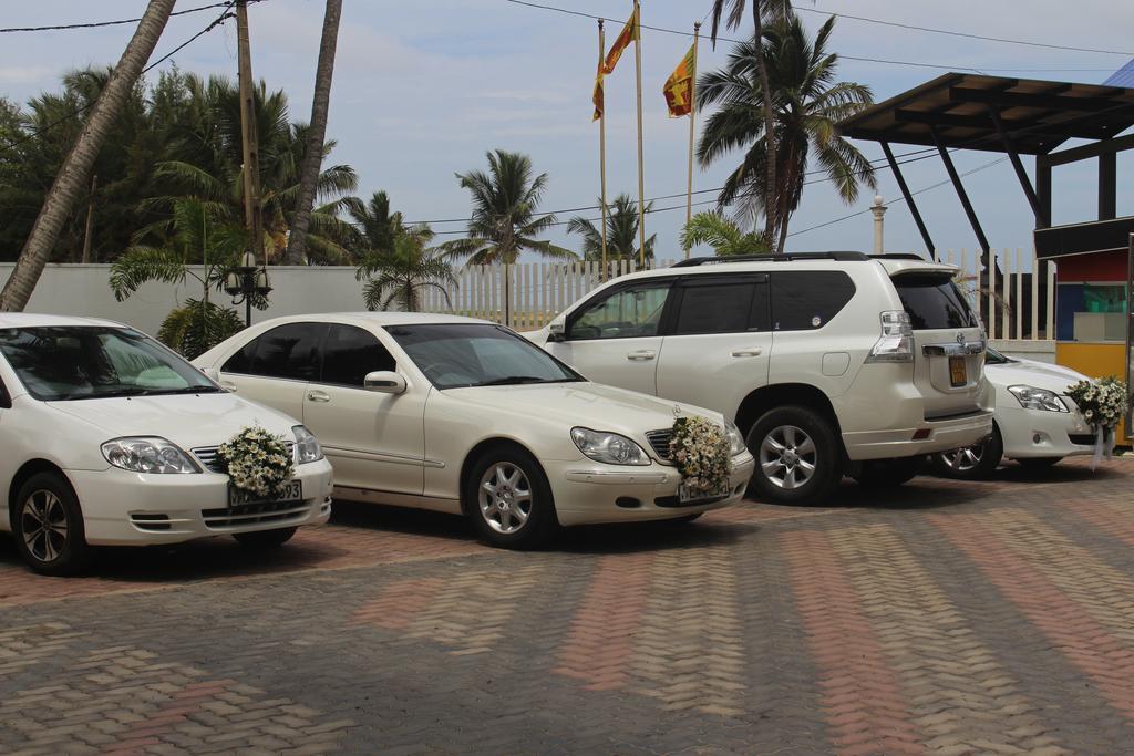 Navro Beach Resort Panadura Exterior foto