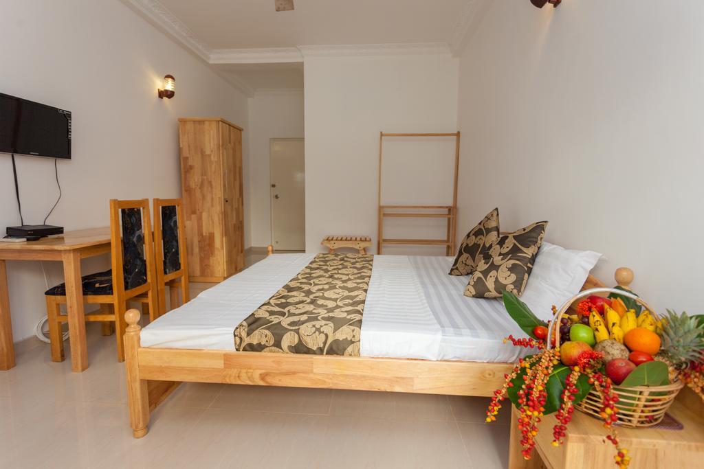 Navro Beach Resort Panadura Quarto foto