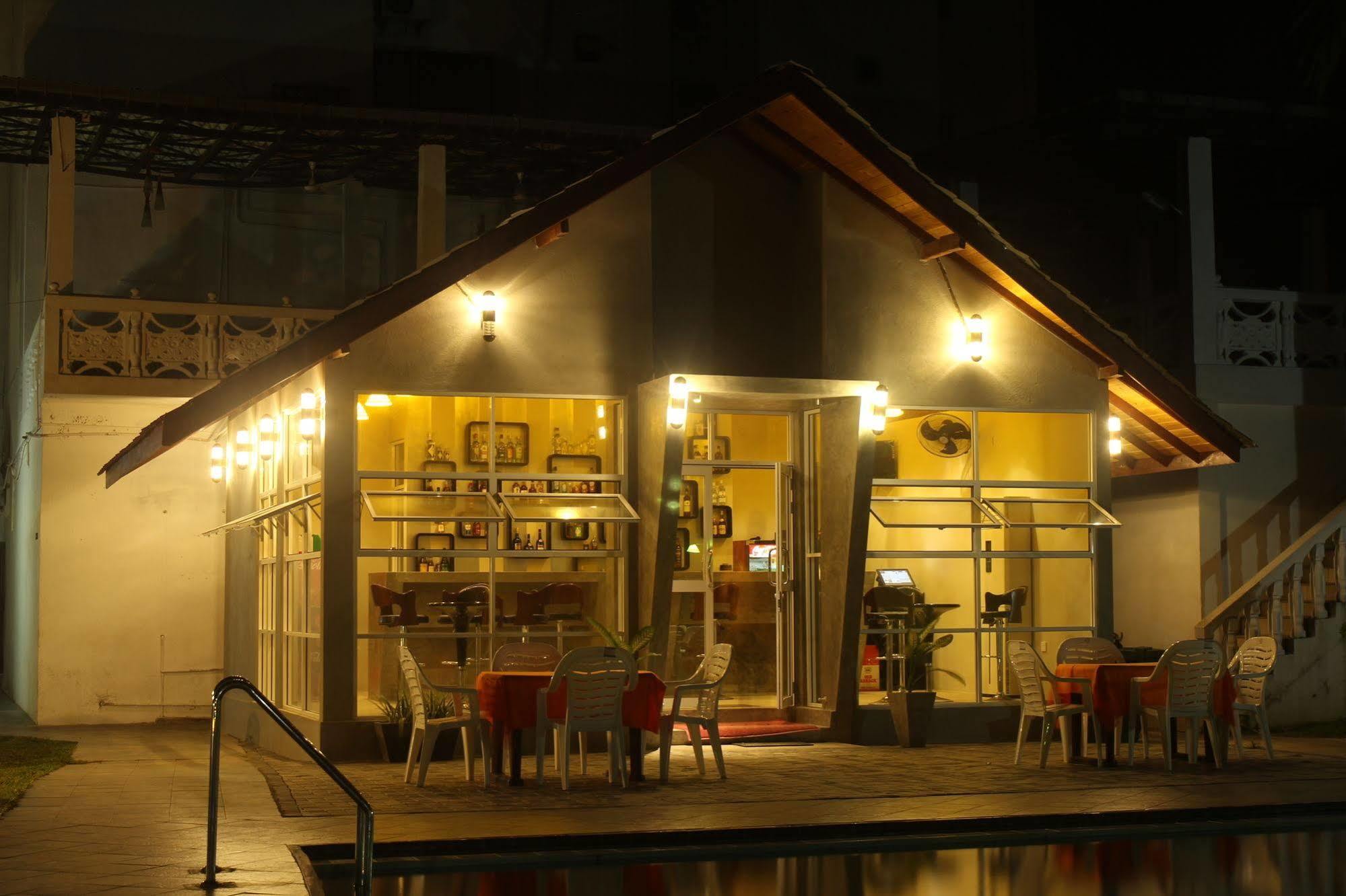 Navro Beach Resort Panadura Exterior foto